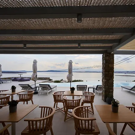 Kymo Luxury Paros Bed and Breakfast
