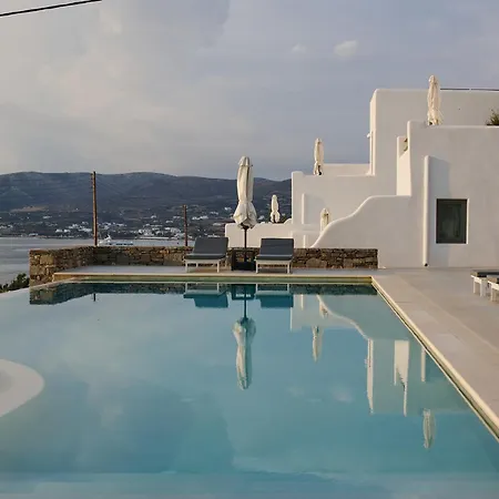 Kymo Luxury Paros Bed & Breakfast