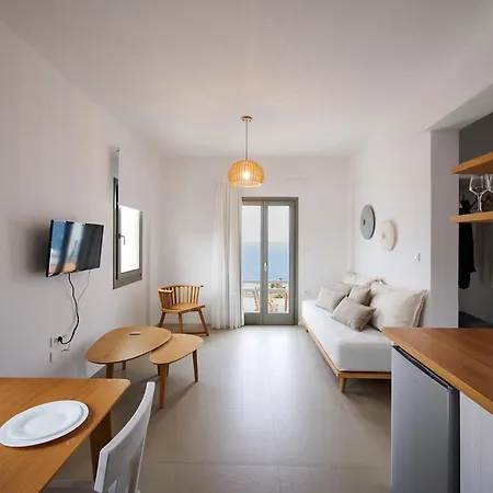 Kymo Luxury Paros Bed and Breakfast Κολυμπήθρες
