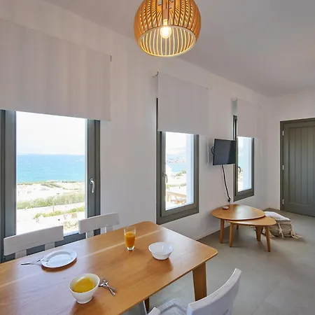 住宿加早餐酒店 Kymo Luxury Paros