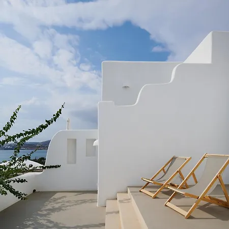Kymo Luxury Paros Κολυμπήθρες