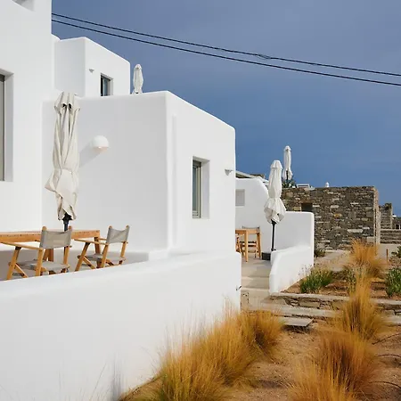 Kymo Luxury Paros Bed & Breakfast 4*