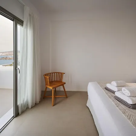 Kymo Luxury Paros 4*