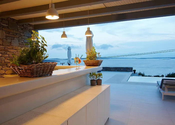 Kymo Luxury Paros Bed & Breakfast