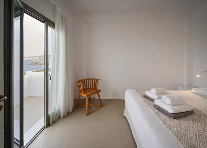 Kymo Luxury Paros 4*